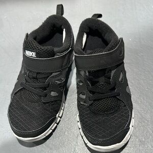 Nike Kids Black Sneakers
